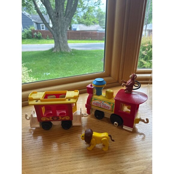 Vintage Fisher Price Little People Circus Train Monkey & Lion Figures - Picture 8 of 11